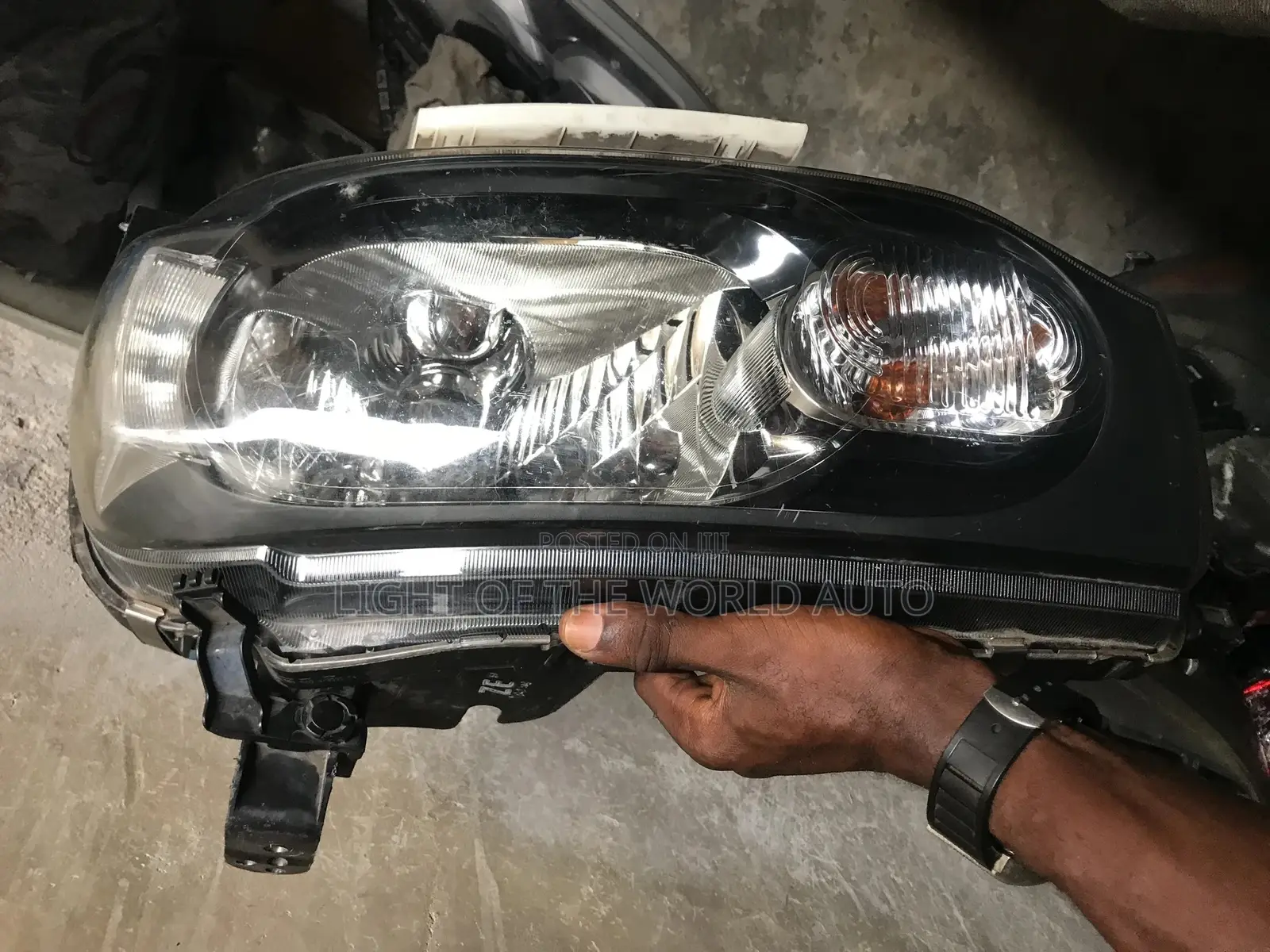 Nissan Cube Head Light Left
