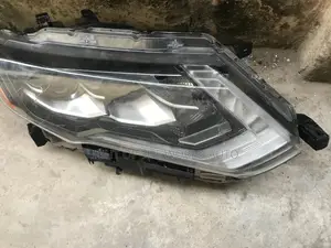 Rogue Sport 17 Headlight Right