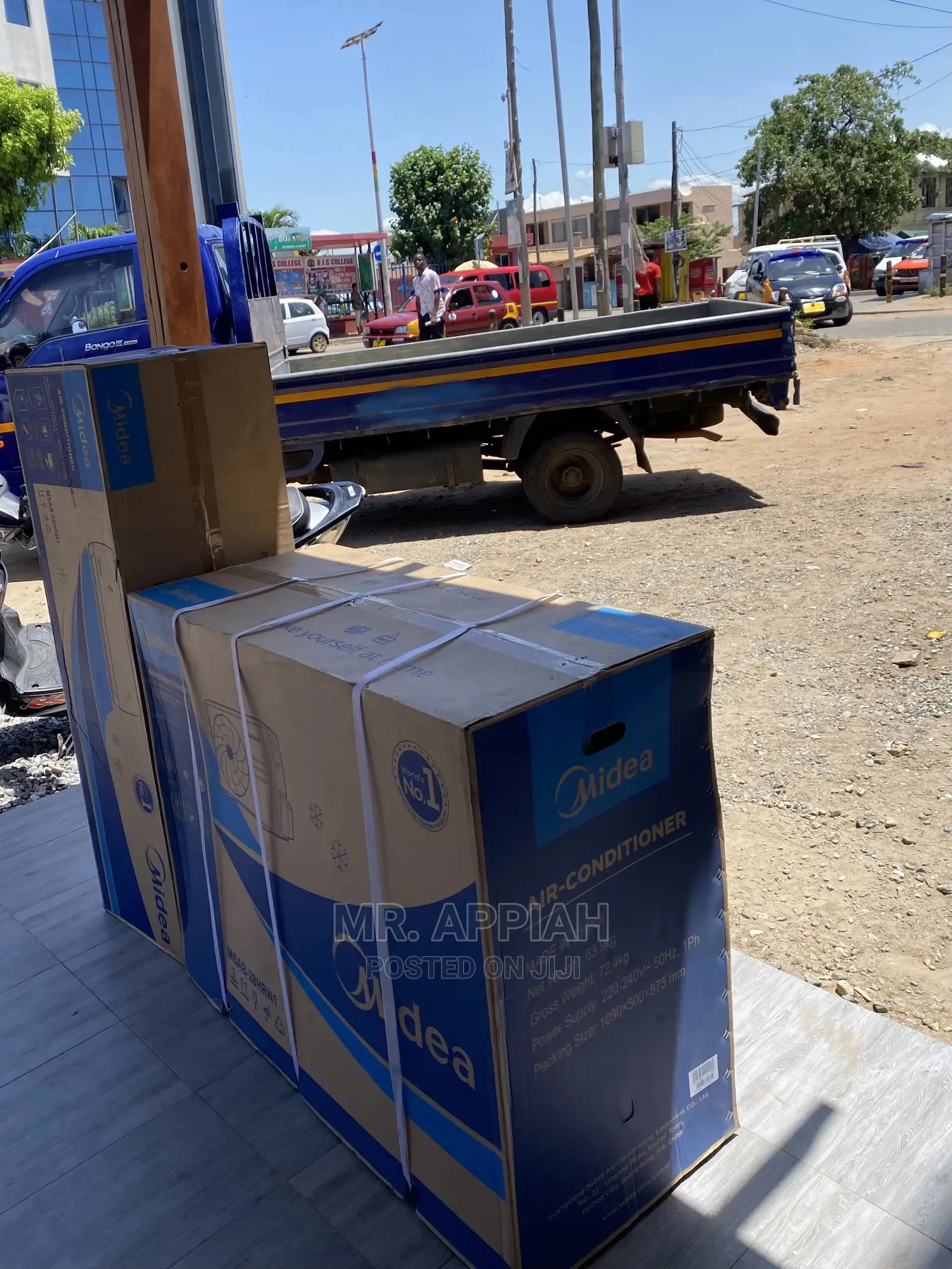 Extremely Chilling Midea Slipt Air Conditioner on Sale(3.5h)