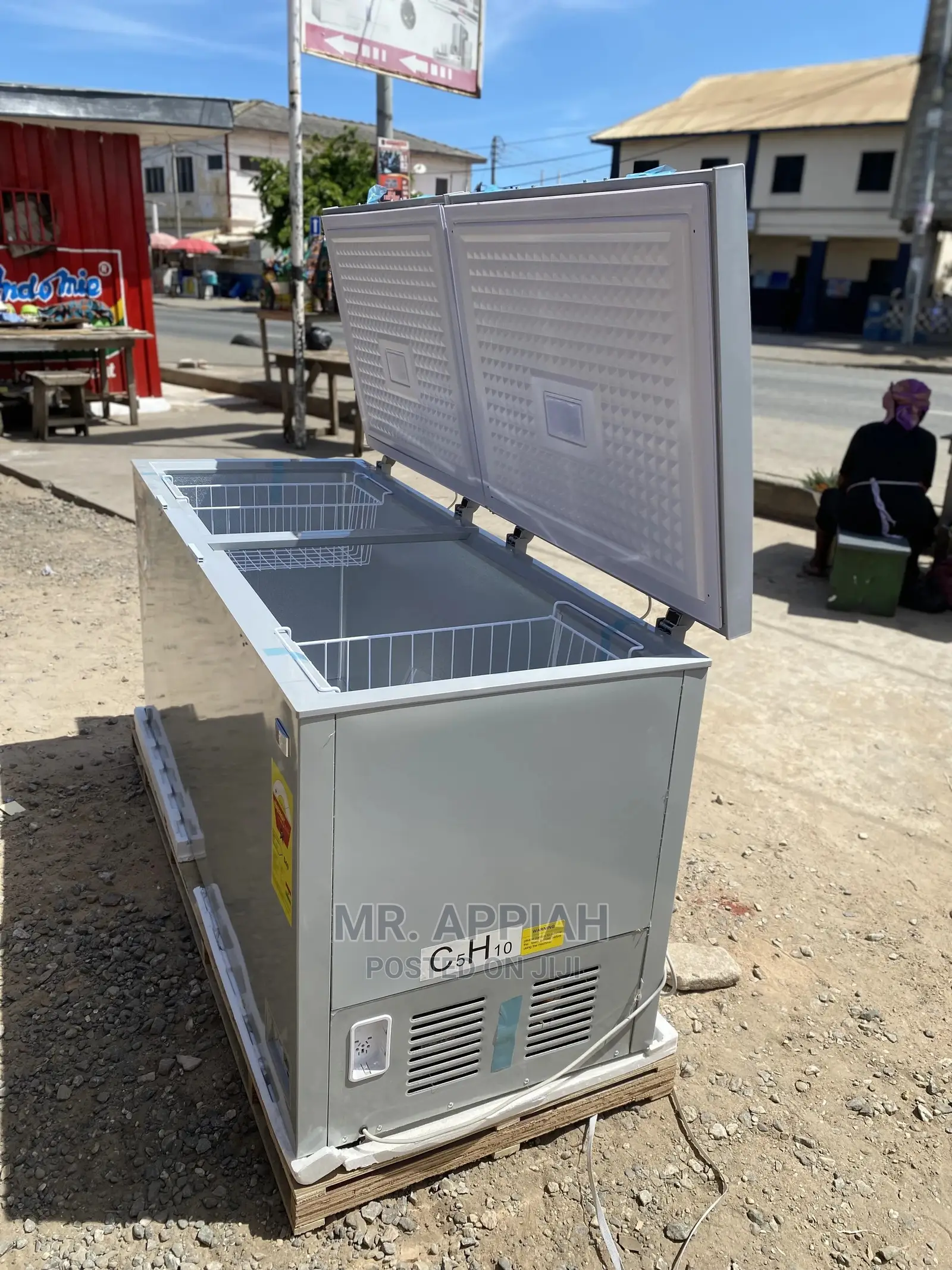 Extremely Chilling Zara Chest Freezer(Zar-800)