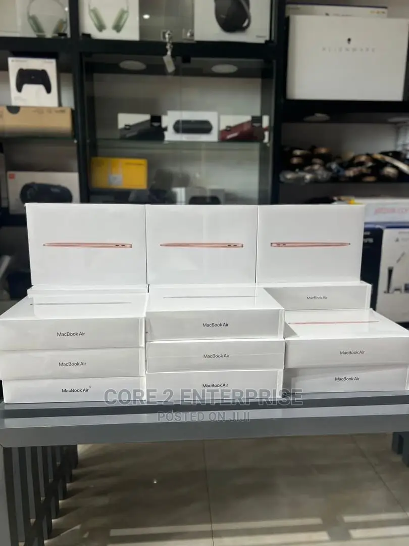 New Laptop Apple MacBook Air 8GB Apple M1 SSD 256GB