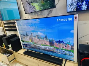 Sleek and Elegant Design 65au9072 UHD Smart Samsung