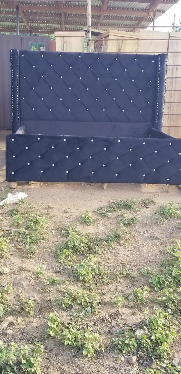 Quality Queen Size Bed Frame ( Payment After Delivery)