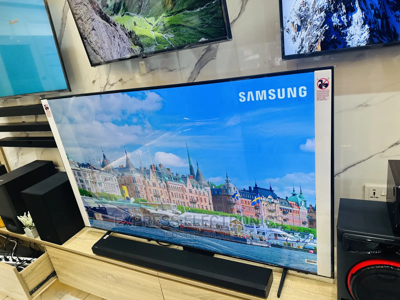 65AU8000 Samsung UHD Smart