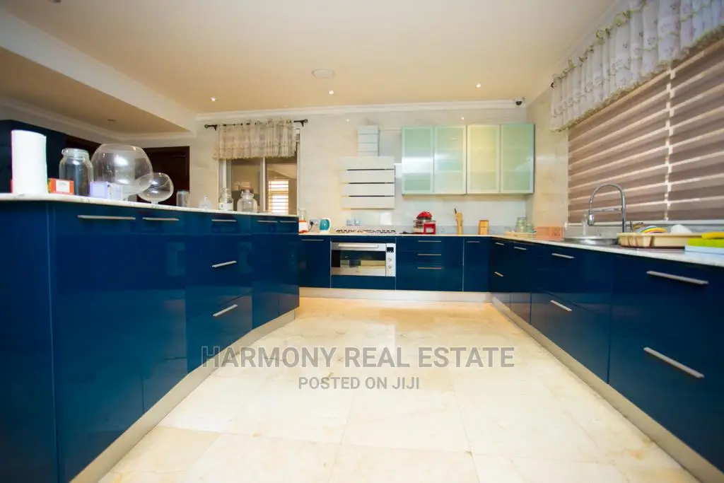House to Let -Airport