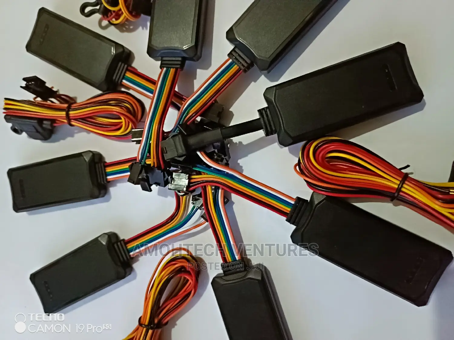 G02s Gps Tracker With Voice Monitoring