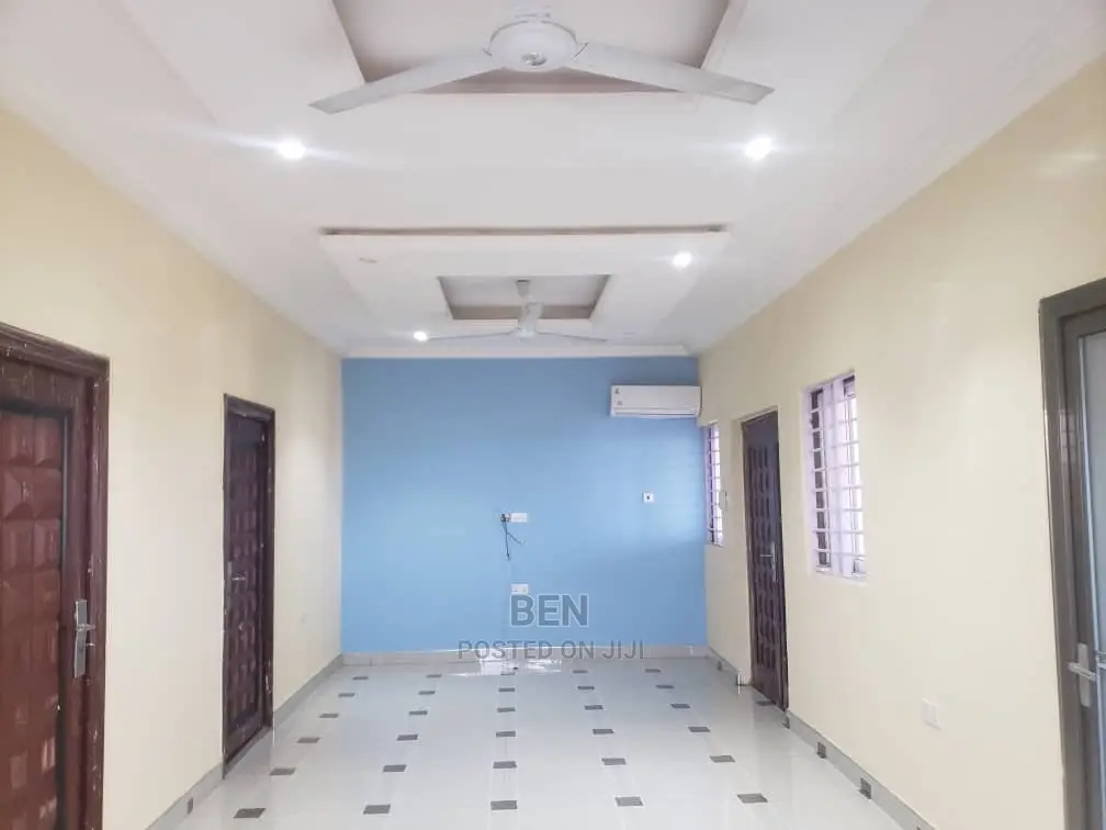 2bdrm Apartment in School Junction- For Rent