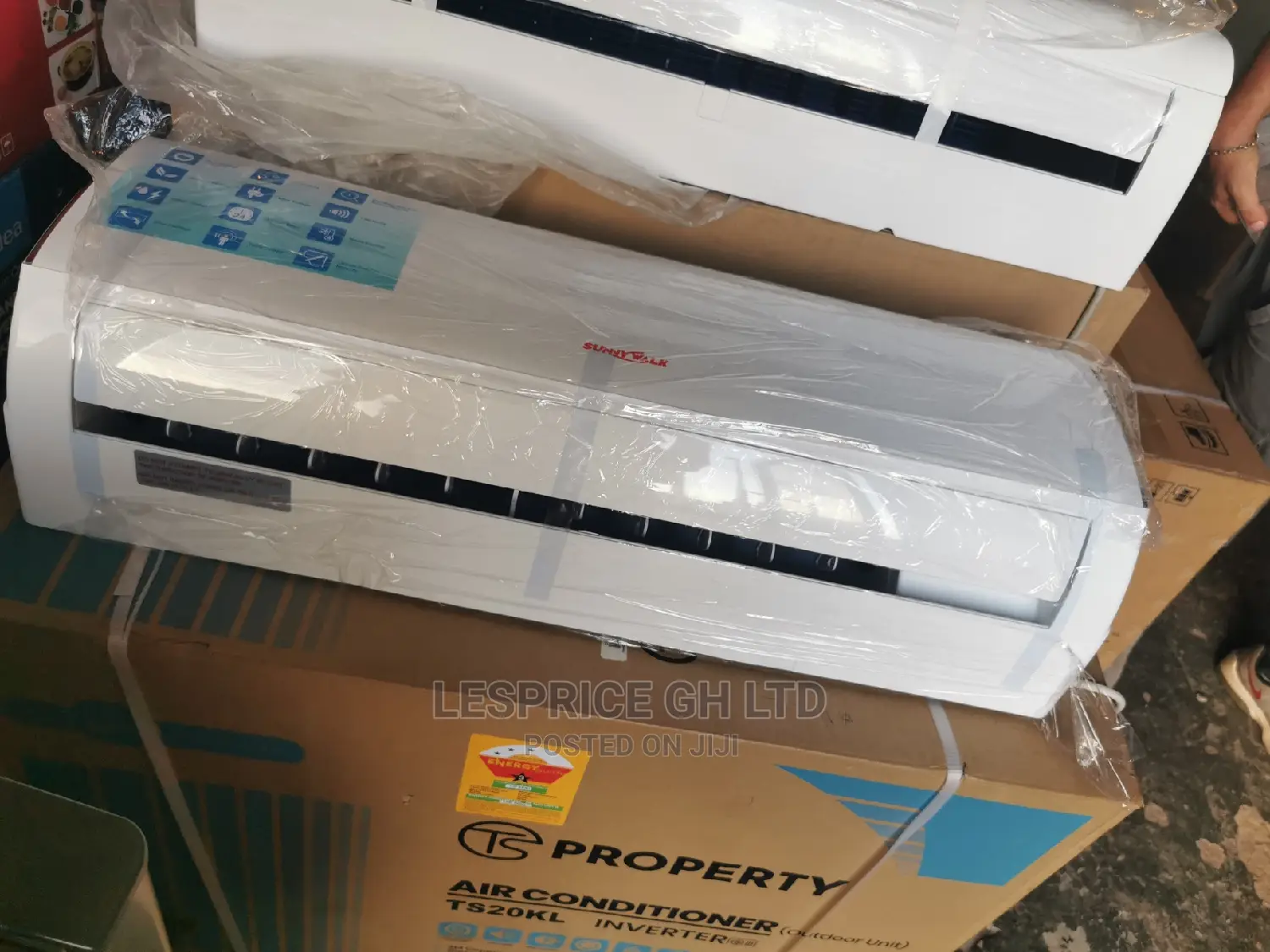 Awesome Sunny Walk Air-Conditioning 1.5hp R410 Gas