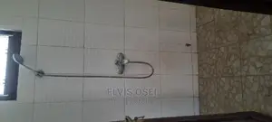 2bdrm Apartment in Flower Junction New for Rent