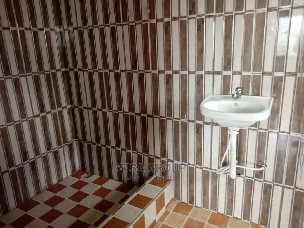 2bdrm Apartment in Wisa Groups, Accra Metropolitan for Rent
