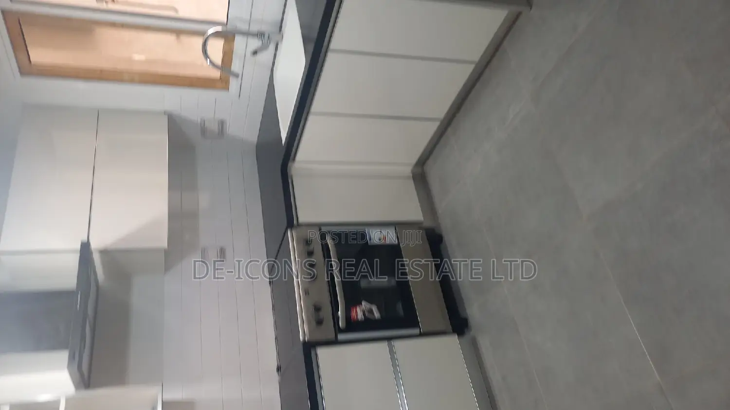 2bdrm Duplex in De-Icons Real Estate, Ga South Municipal for Sale