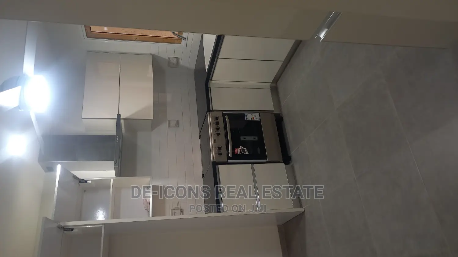 2bdrm Duplex in De-Icons Real Estate, Ga South Municipal for Sale