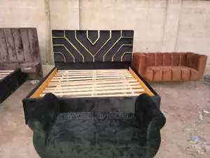 Queen Size Bed Frames With Ottoman