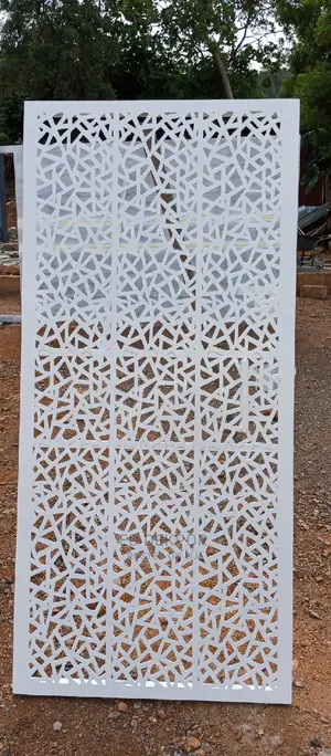 Single Metal Gate