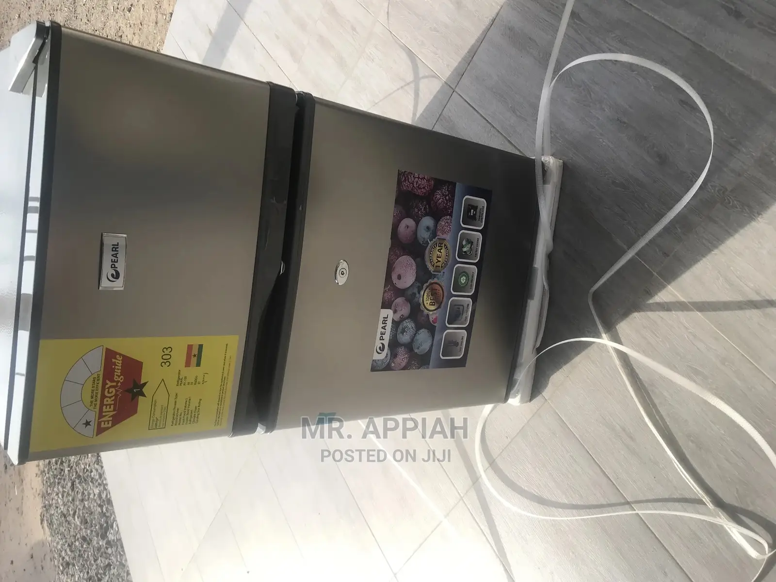 Fast Chilling Pearl Tabel Top Refrigerator on Sale(10T)