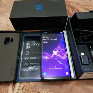 New Samsung Galaxy S9 64 GB Black