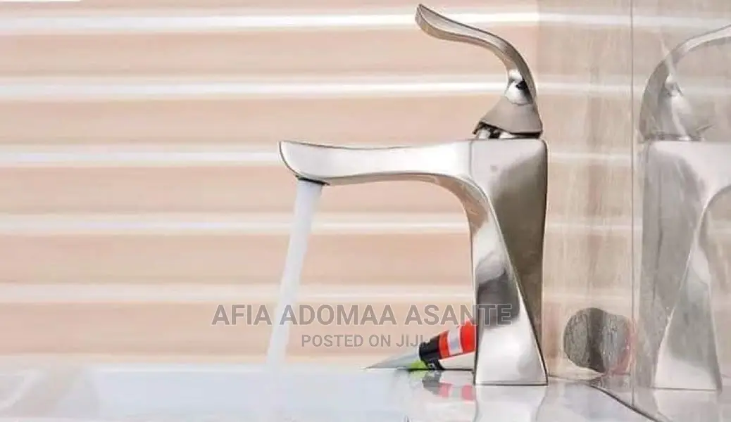 Modern Spiral Design Bathroom Tap