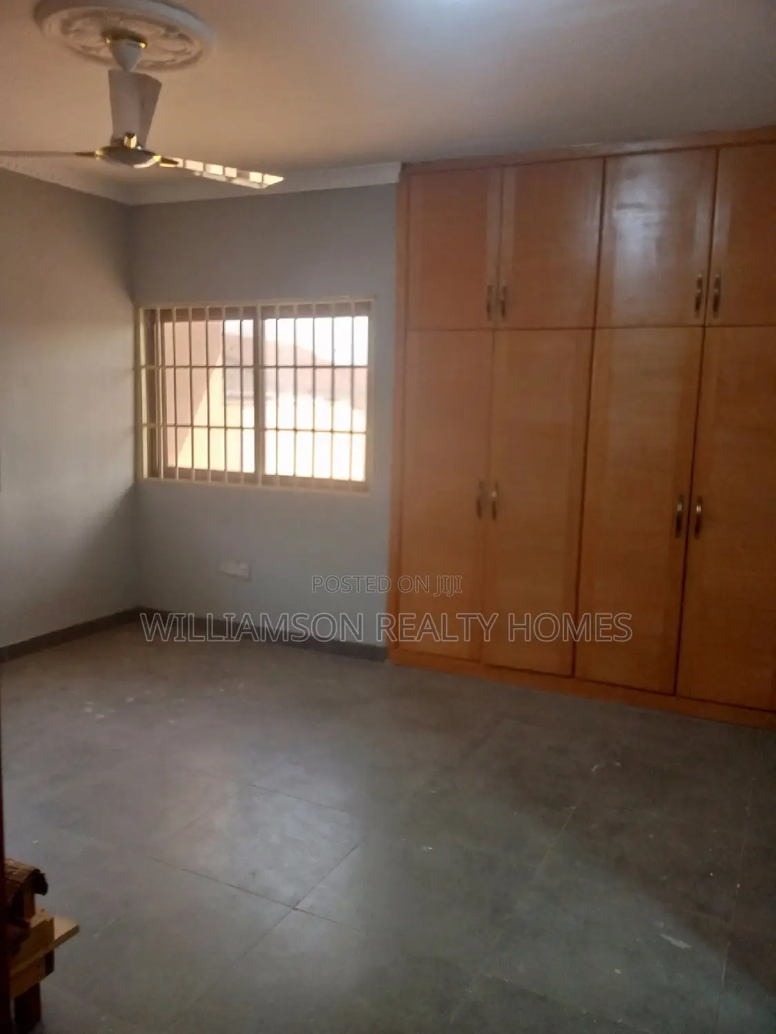 5bdrm House in Community 20 Estate, Spintex for rent