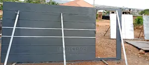 White Design Gate