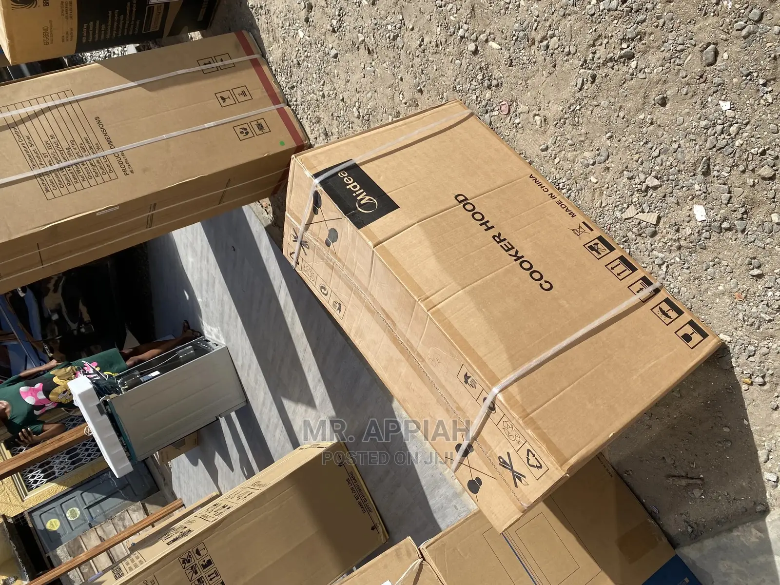 (60M21)Affordable Midea Heat Extractor Available 