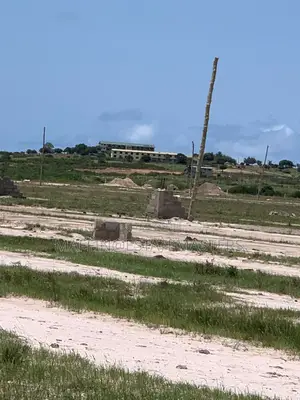 Discount on Plotted and Litigation Free Land for Sale
