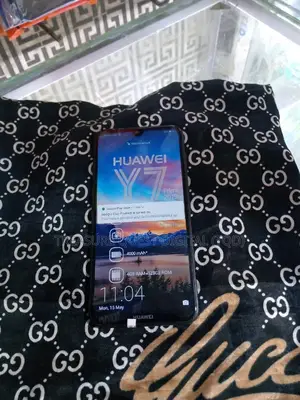 Huawei Y7 Prime 64 GB Black