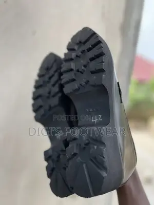 Black Leather High Platform Leather Shoe