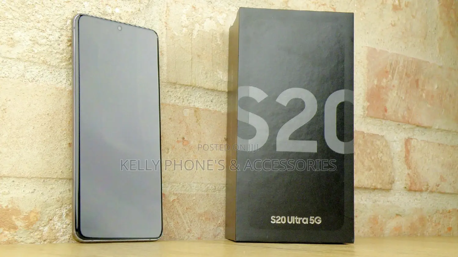 New Samsung Galaxy S20 128 GB Black