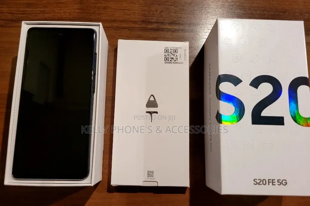 New Samsung Galaxy S20 FE 128 GB Black