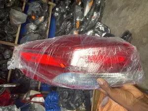 Hyundai Elantra 2018 Taillight