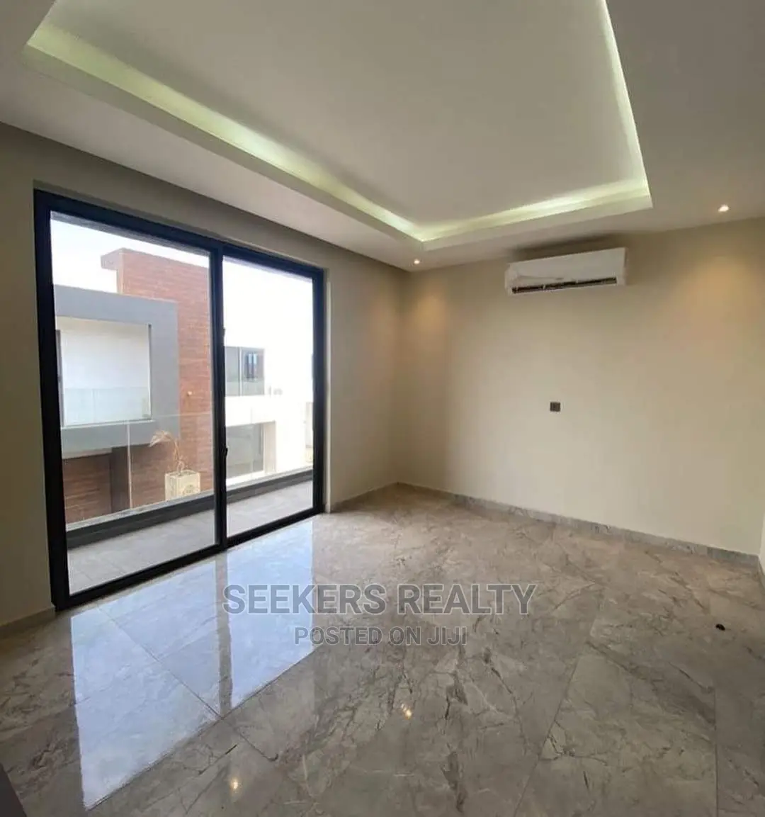 4bdrm House in Seekers Realty, Greater Accra for sale