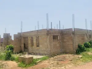 Five Bedroom Mansion, Sunyani Municipal For Sale