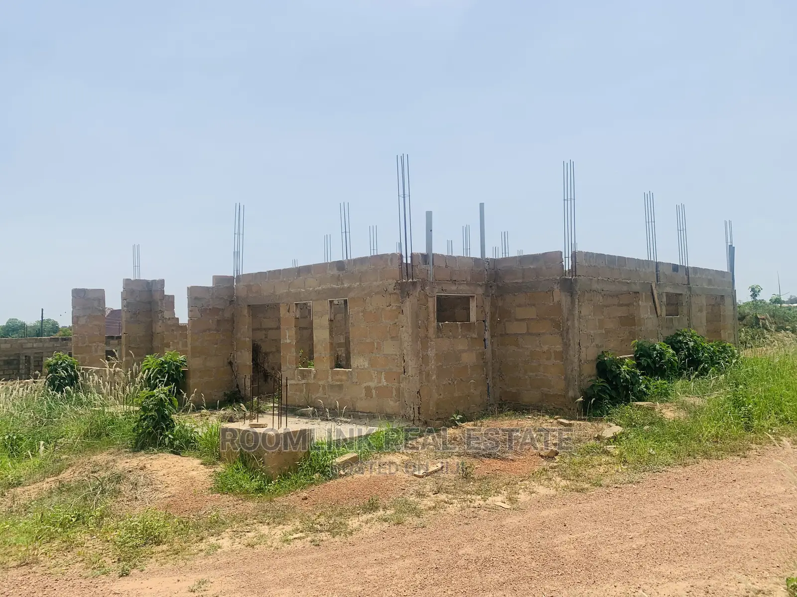 Five Bedroom Mansion, Sunyani Municipal For Sale