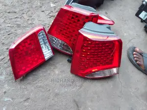 Kia Sorento 2012 Taillight Available