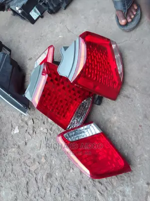 Kia Sorento 2012 Taillight Available