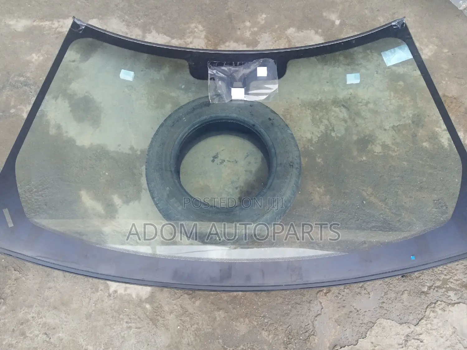 Range Rover Vogue 2015 Windscreen