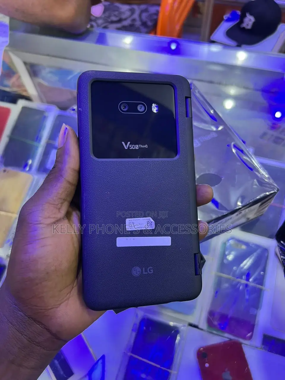 New LG V40 ThinQ 64 GB Black
