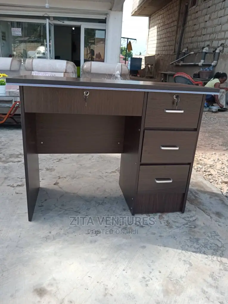 Staff Table