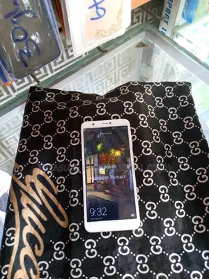 Huawei P Smart 128 GB Gold