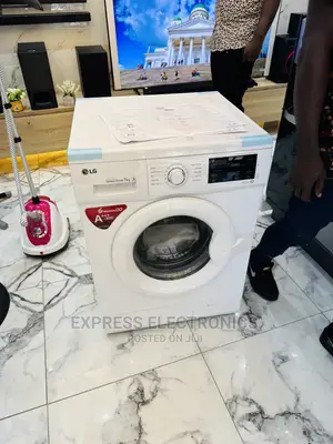 Newly Sealed Washing Machine 7kg LG FH2J3QDNP0