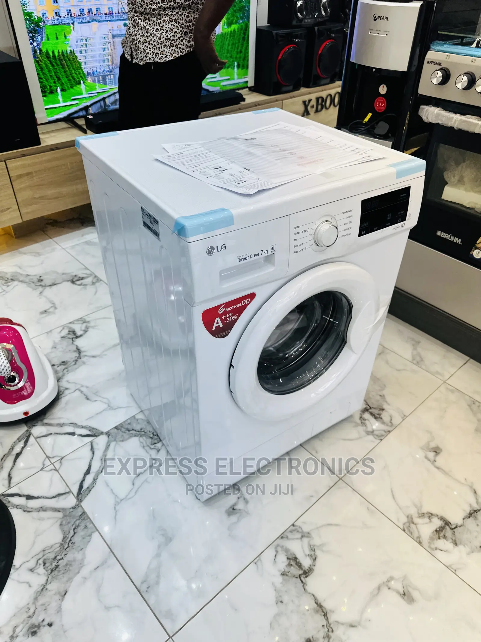 7KG Front Load Washer With 6 Motion Direct Drive FH2J3QDNP0