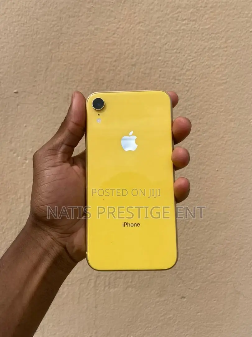 Apple iPhone XR 64 GB Yellow