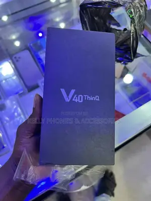 New LG V40 ThinQ 128 GB Black