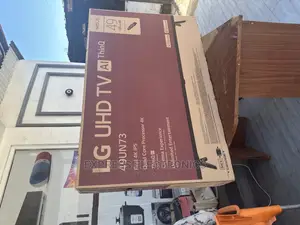 True Cinema  Experience UHD Smart 49”Un73
