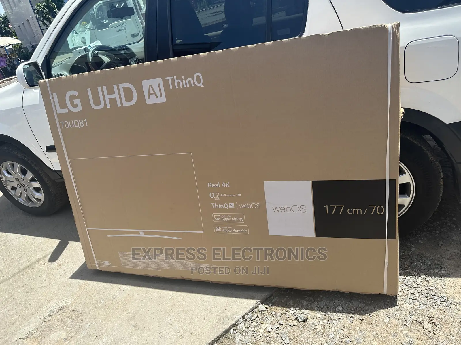 Sharp Tv LG UHD 70”Uq81