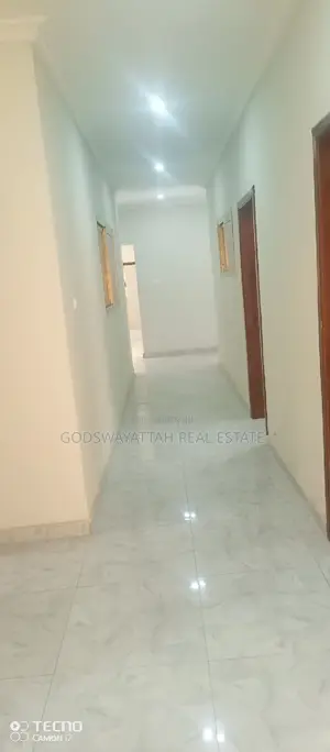 3bdrm House in East Legon for Rent