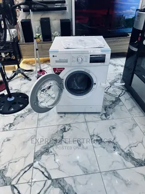 Hot  Cake Sleek LG Washing Machine FH2J3QDNP0 7kg