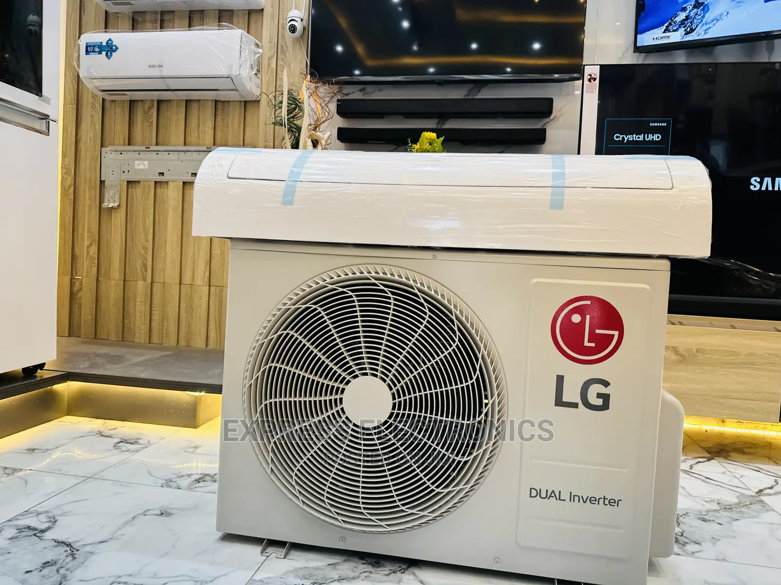 Hot Cake Dualcool Inverter LG 2.0hp Split AC