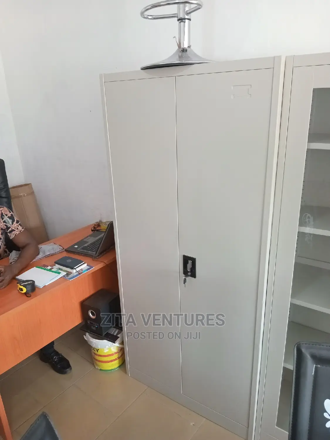 2 Doors Cabinet
