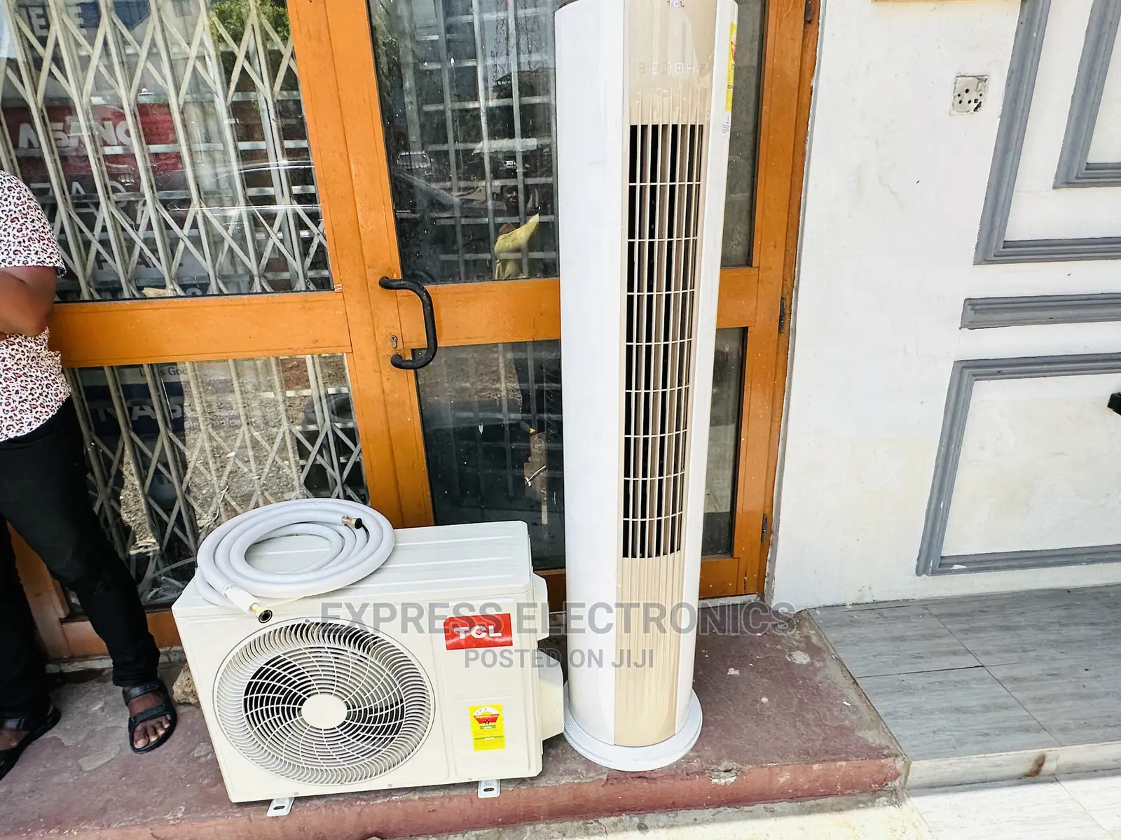 Friendly Budget Floor Standing AC 2.5hp Split TCL